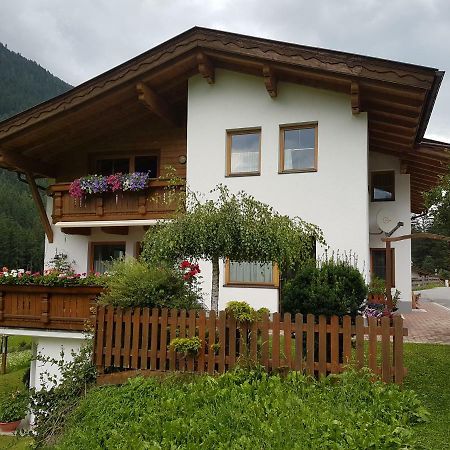 Apartment Voellenklee Neustift im Stubaital Exterior photo